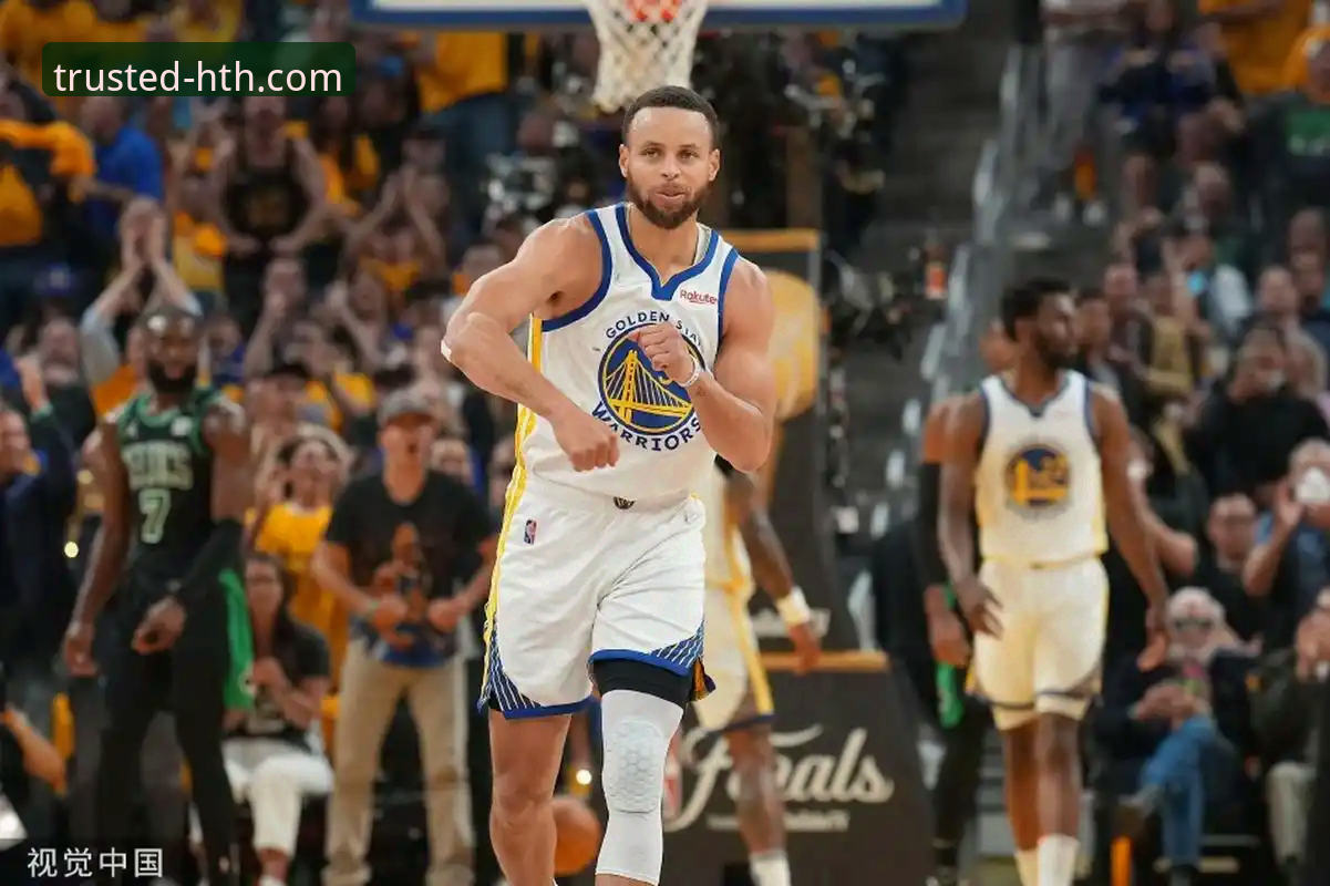 NBA季后赛实战观赛指南：从尼克斯大胜看高效分析技巧